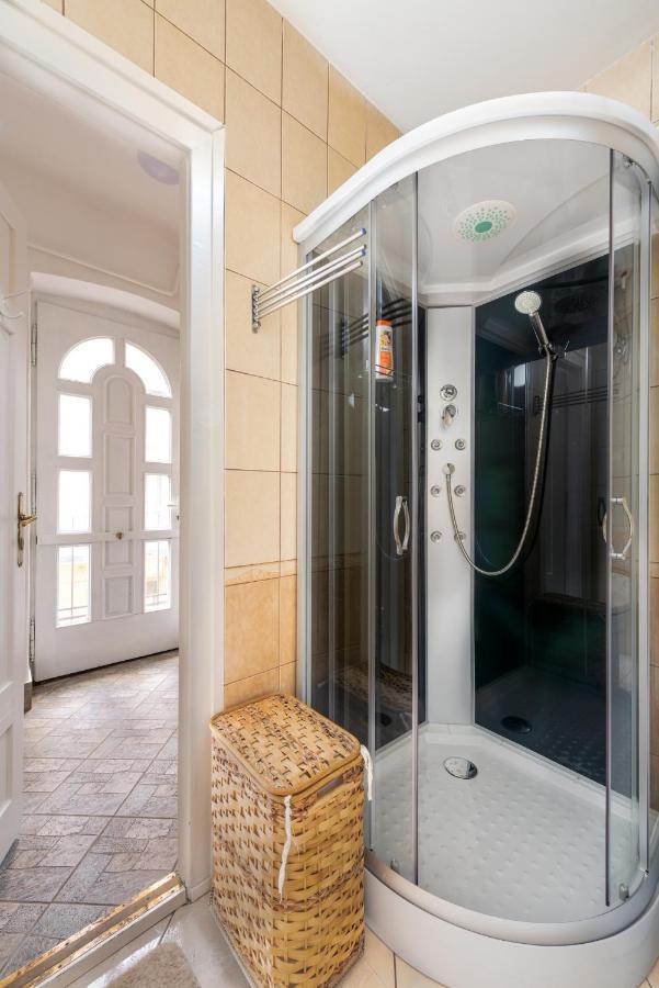 Budapest Central Vintage Apartment ภายนอก รูปภาพ